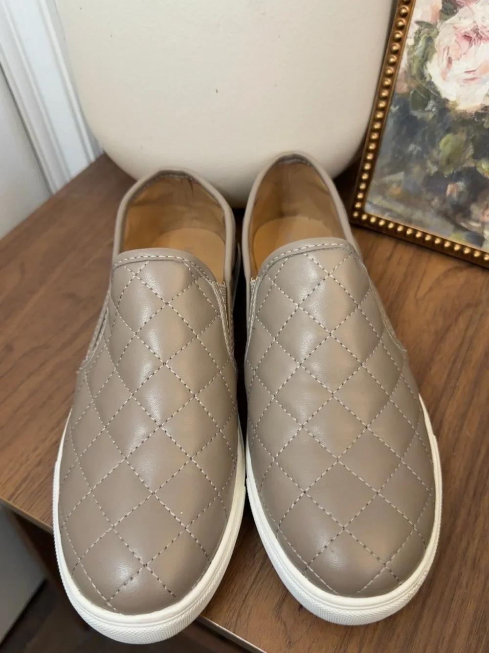 Mountain Sole Quilted Slip On Sneakers Taupe Gray Women’s Size 7
